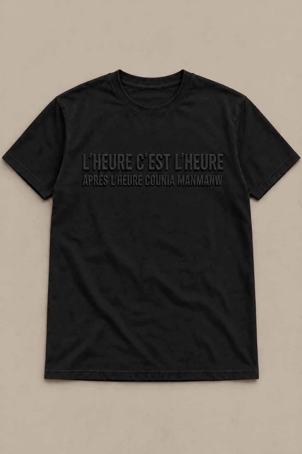 T-shirt Après l'heure embossé ton sur ton, coloris noir volcan, à plat, vu de face