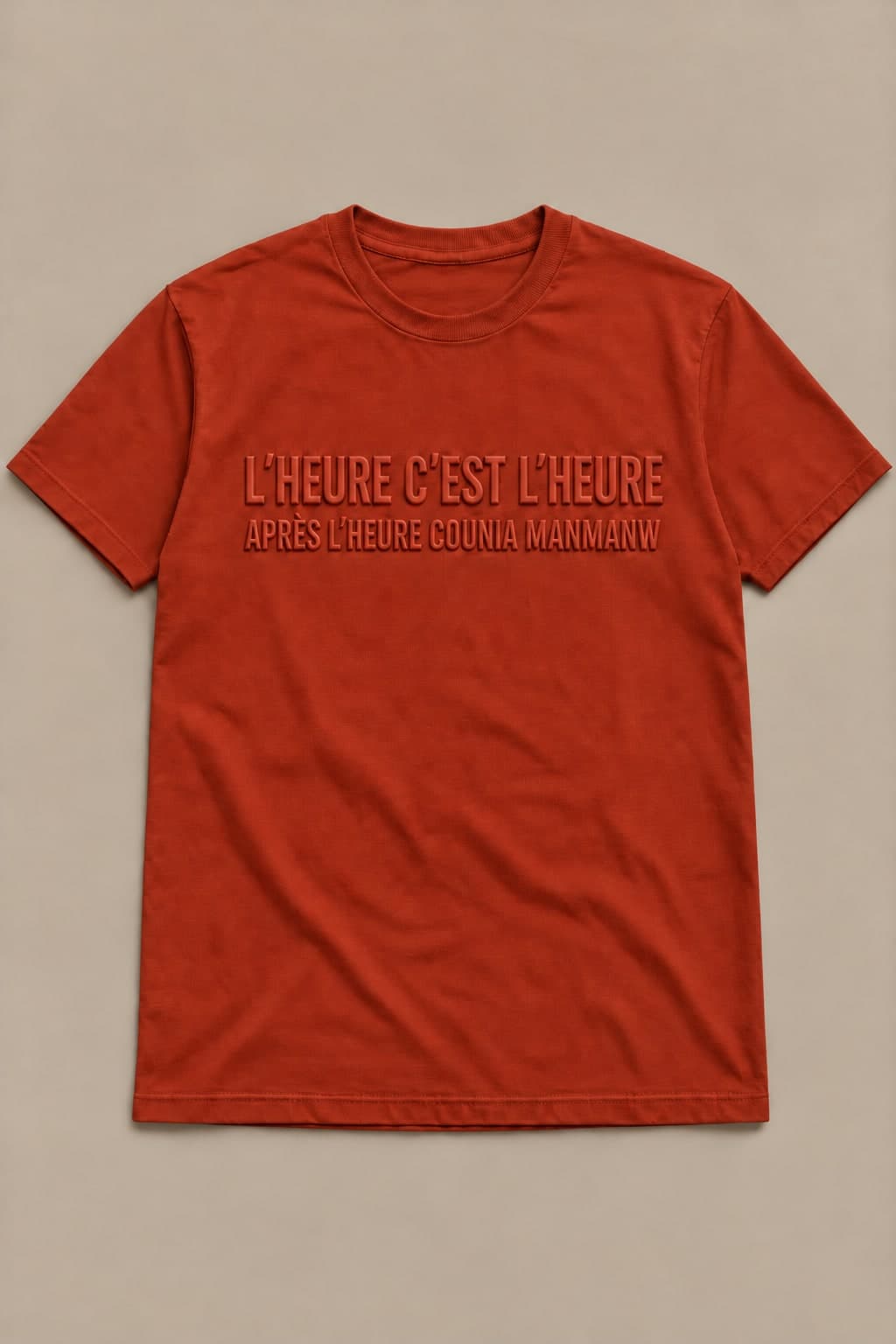T-shirt Après l'heure embossé ton sur ton, coloris rouge flamboyant, à plat, vu de face