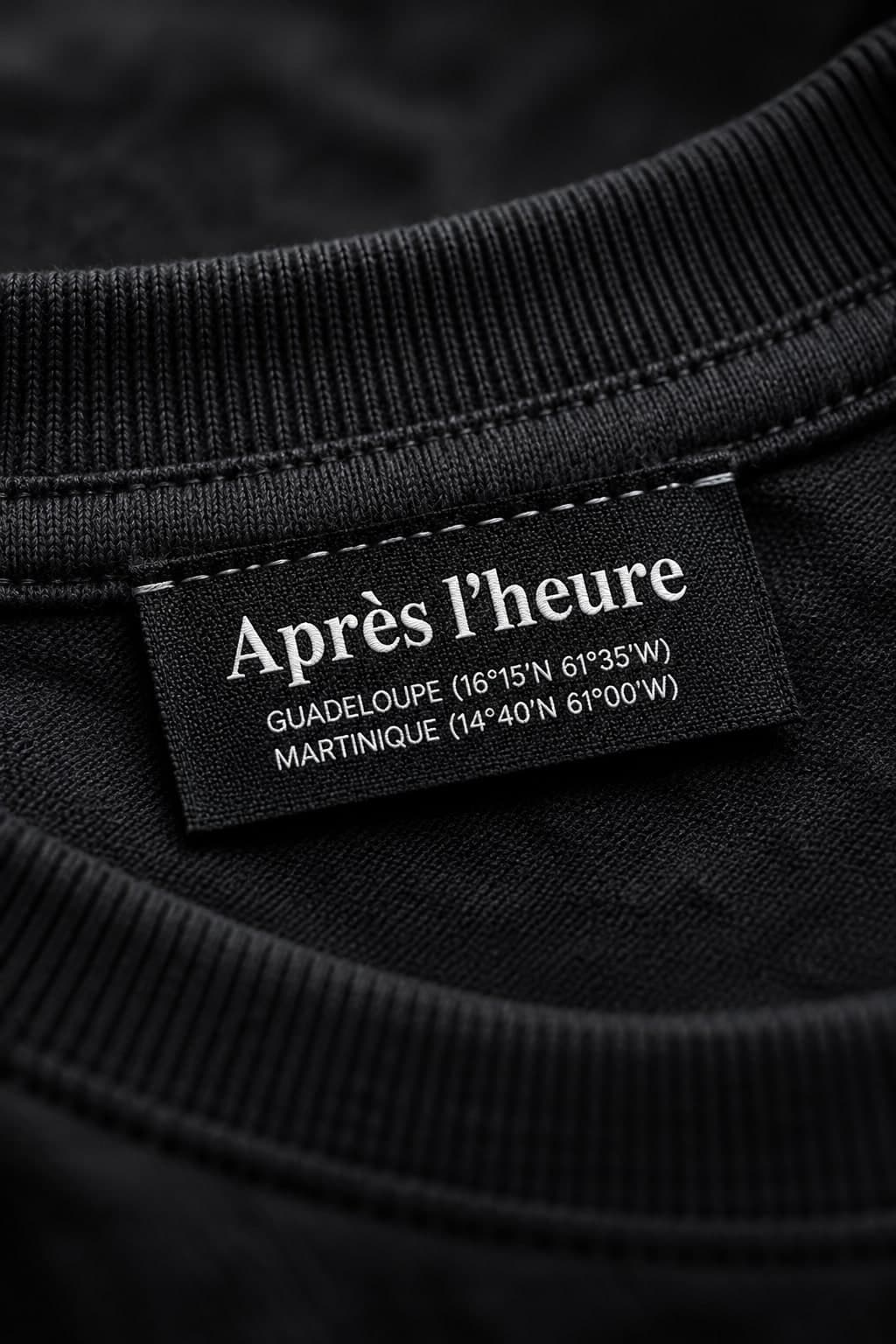 Étiquette de col tissée Après l'heure